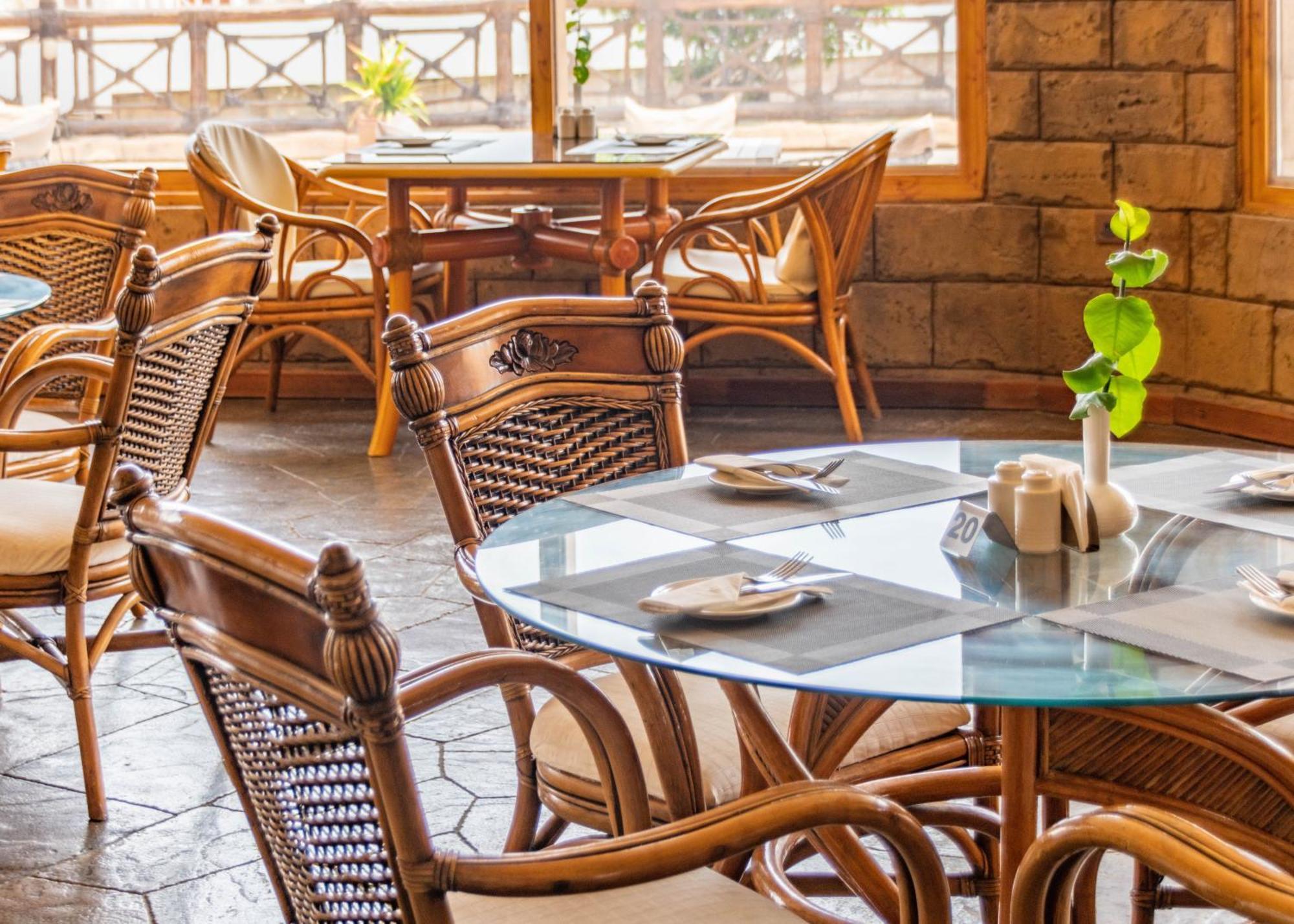 Sandy Beach Hotel & Resort Al Aqah Exterior photo